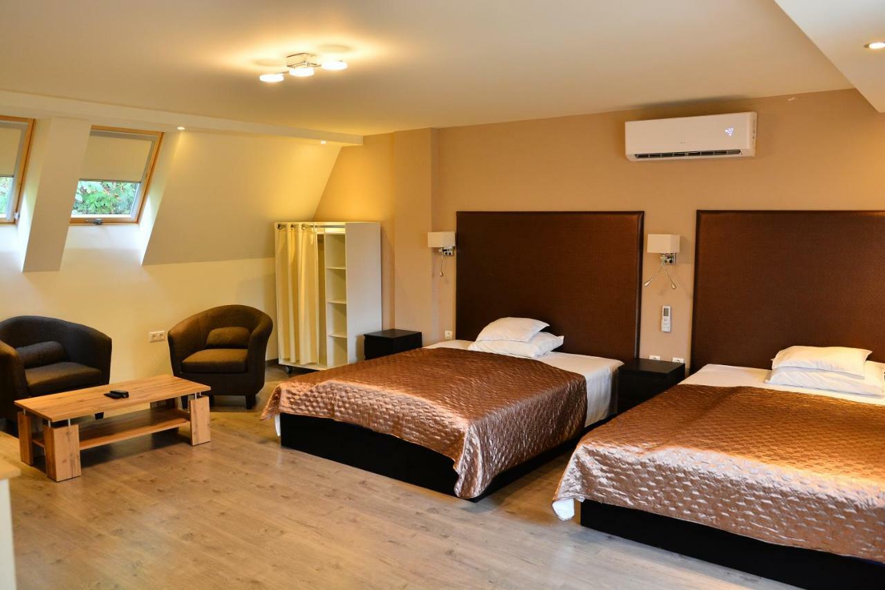 Room4U Apartment Balatonszemes Bagian luar foto